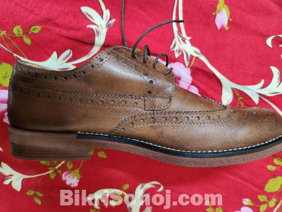 Formal shoe